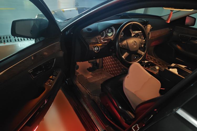 Used Mercedes-Benz E-Class 2011 E 300 L Elegant Model
