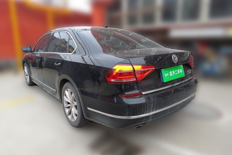 Used Volkswagen Passat 2016 330TSI DSG Luxury Edition Rear Left 45 Deg