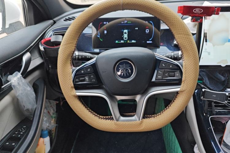 Used BYD Qin PLUS 2023 Champion Edition DM-i 120KM Excellence Model
