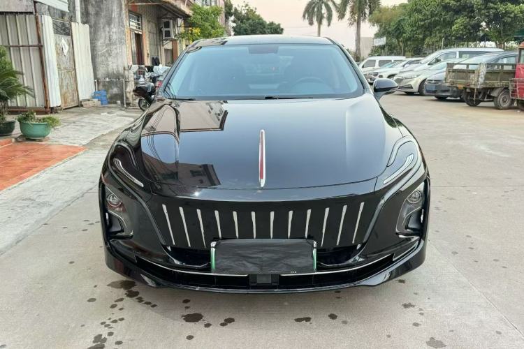 Used Hongqi E-QM5 2021 Online Booking Charging Basic Edition 4 Seats
