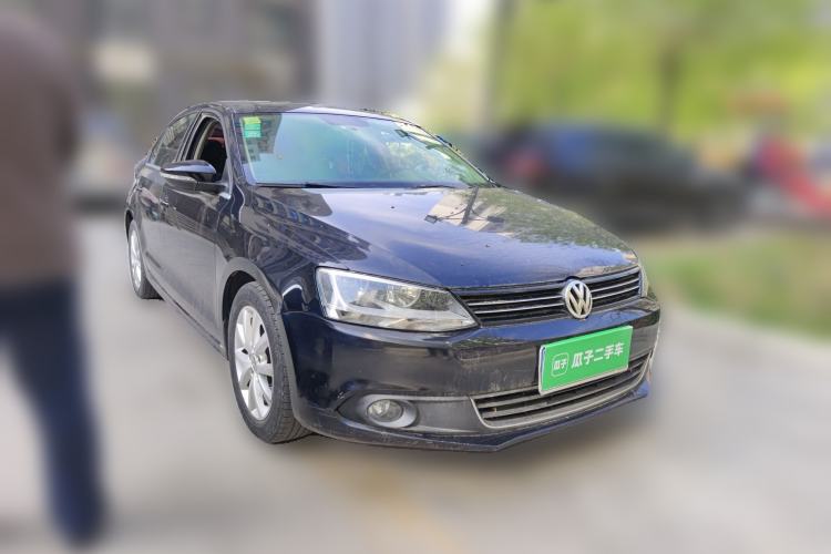 Used Volkswagen Sagitar 2012 1.6L Manual Comfort Model
