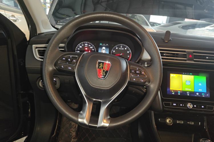 Used Roewe i5 2020 1.5L Manual 4G Connect Luxury Edition