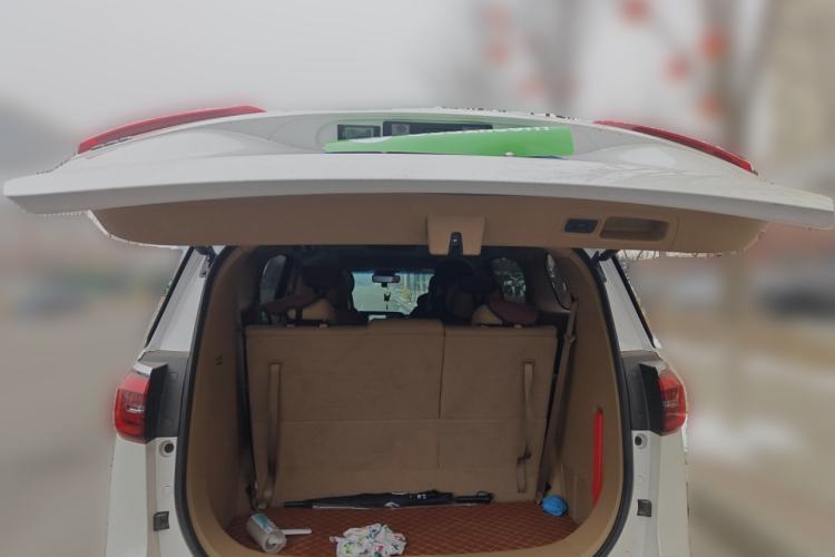 Used Buick GL8 2021 ES Land Cruiser 653T Luxury Edition
