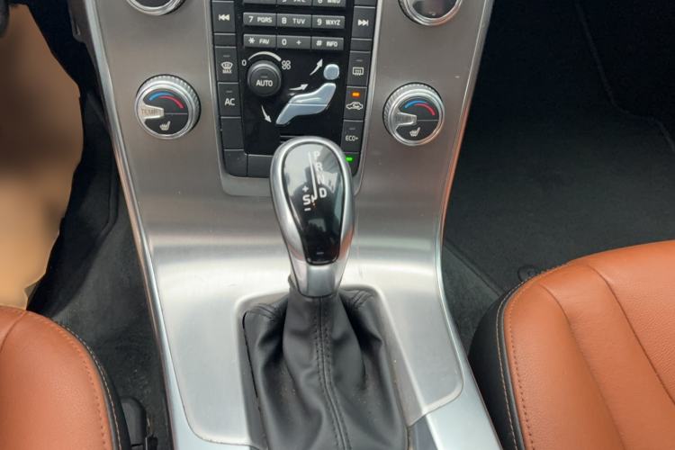 Used Volvo S60 2018 S60L T4 Zhiyuan Edition