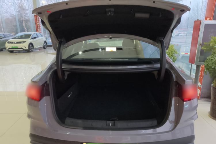 Used BYD Qin L 2026 DM-i 128KM Leading Edition
