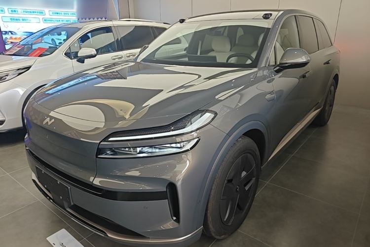Used ONVO Luxeed L90 2025 Model—Ultra Seven-Seater Version