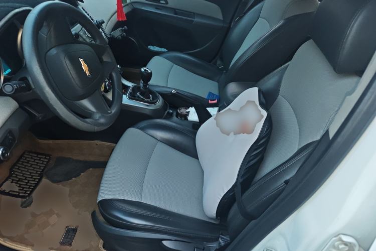 Used Chevrolet Cruze 2013 1.6L SE MT
