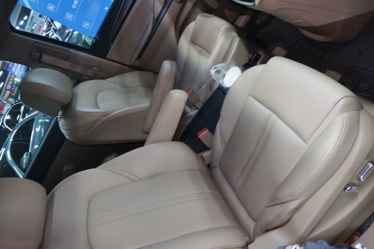 Used Buick GL8 2021 ES Land Cruiser 653T Luxury Edition