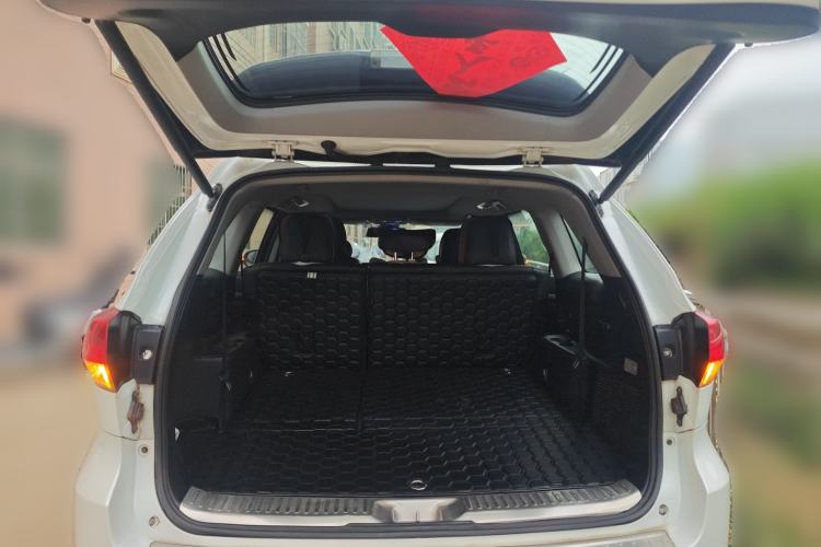 Used Toyota Highlander 2018 2.0T Four-Wheel Drive Luxury Version 7 Seats China VI Standard
