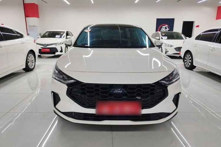 Used Ford Focus 2022 Sedan EcoBoost 180 Automatic Performance Edition