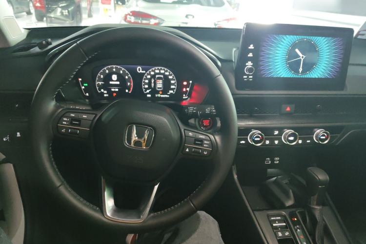 Used Honda Breeze 2023 240TURBO Two-Wheel-Drive Luxury Edition 5 Seats Center Console