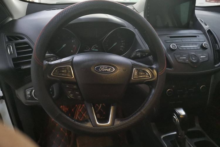 Used Ford Kuga 2018 EcoBoost 180 Two-Wheel-Drive Platinum Edition