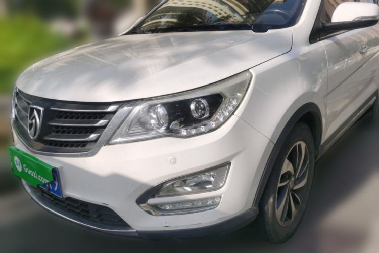 Used Baojun 560 2016 1.8L Manual Luxury Edition