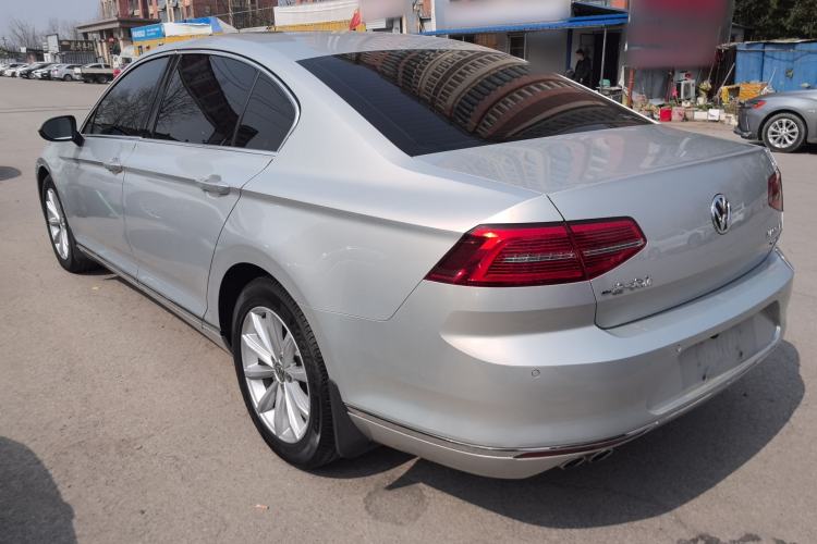 Used Volkswagen Magotan 2017 330TSI DSG Leading Model