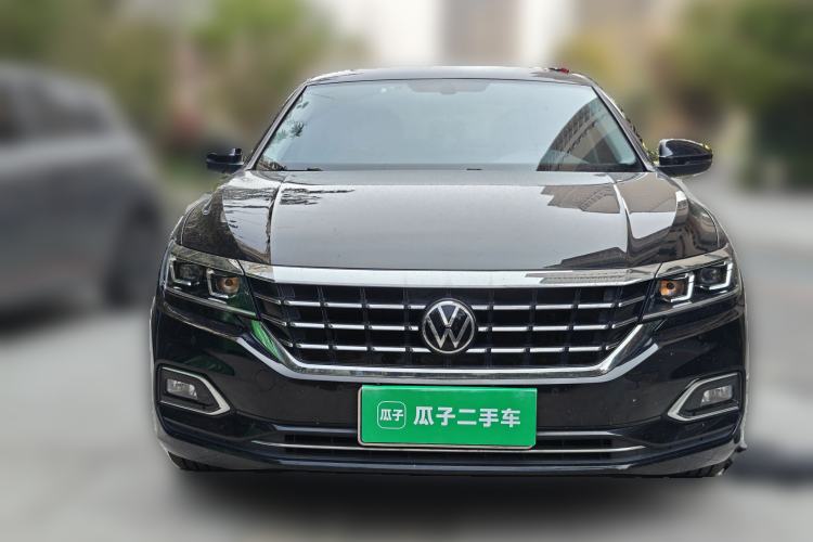 Used Volkswagen Passat 2020 330TSI Elite Edition China VI
