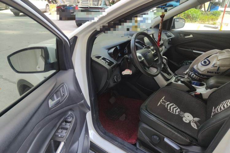 Used Ford Kuga 2013 1.6L GTDi Two-Wheel-Drive Trend Model