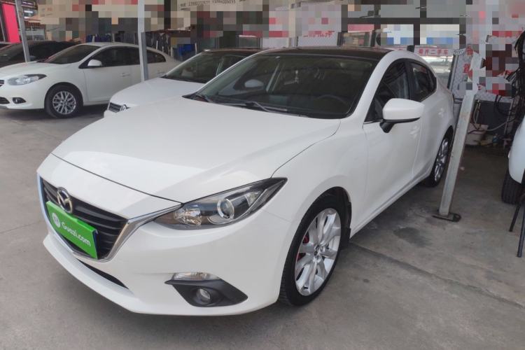 Used Mazda 3 Axela 2016 Sedan 2.0L Automatic Sport Model