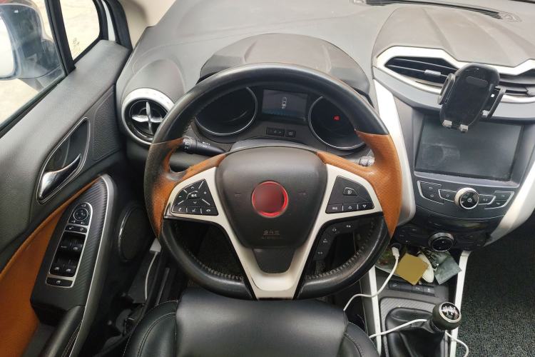 Used BYD Yuan 2016 1.5L Manual Luxury Version
