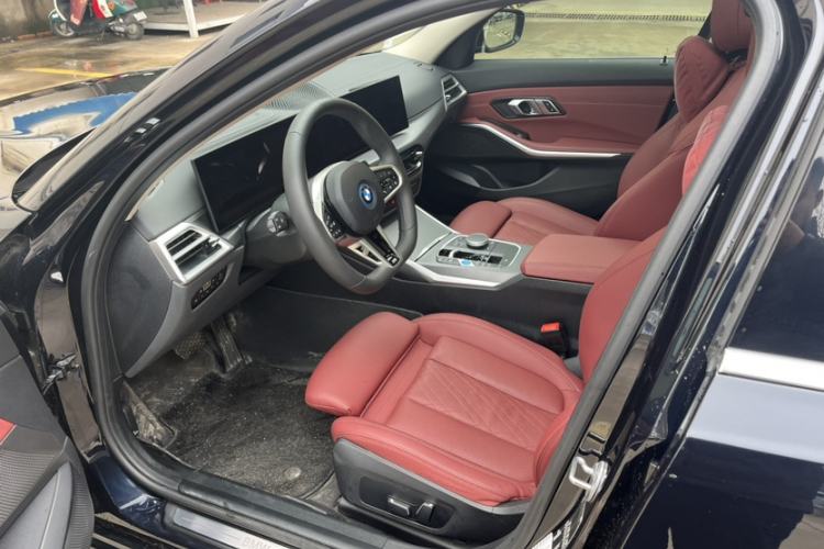 Used BMW i3 2025 eDrive 35 L