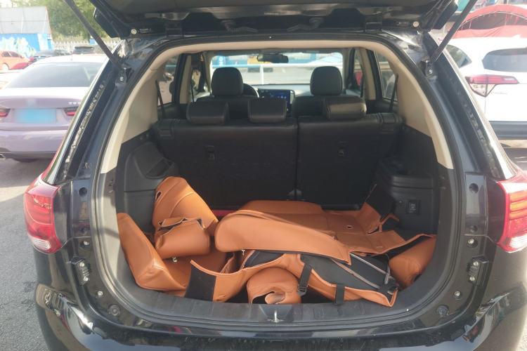 Used Mitsubishi Outlander 2019 2.0L Two-Wheel Drive Comfort Edition 5 Seats China V Standard Trunk