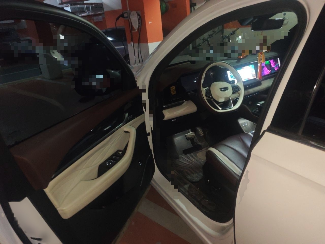 Geely Auto Monjaro L 2021 2.0TD DCT EVO Two-Wheel Drive Smart Luxury Version — снимка 19