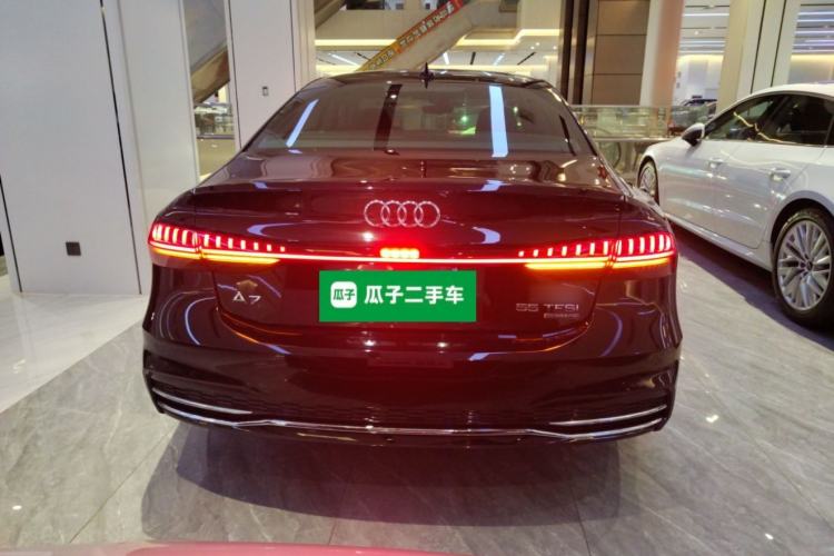 Used Audi A7L 2024 45TFSI quattro S-line Visionary Edition Flow Crystal Package