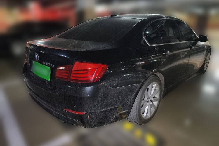 Used BMW 5 Series 2012 530Li Luxury Model
