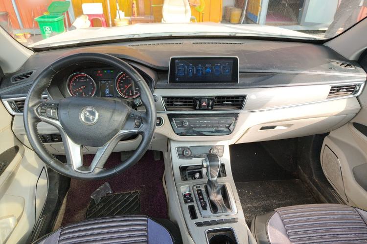 Used Hanteng X5 2018 1.5T CVT Luxury Edition
