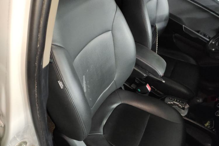 Used Kia K2 2015 Sedan 1.4L Automatic GLS