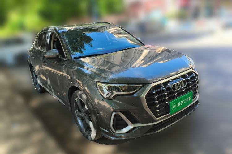 Used Audi Q3 2021 35 TFSI Fashion Dynamic Model
