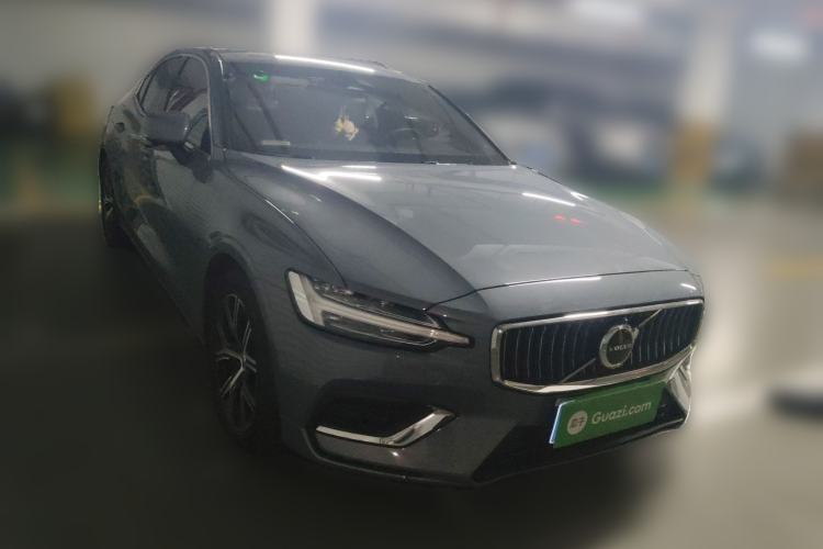 Used Volvo S60 2023 B4 Zhiyi Luxury Edition