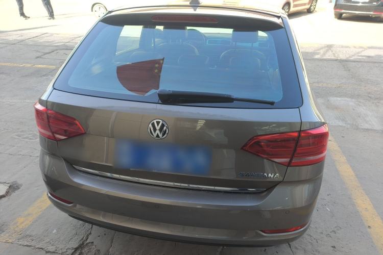 Used Volkswagen Santana 2015 Haval H6 1.6L Automatic Comfort Model
