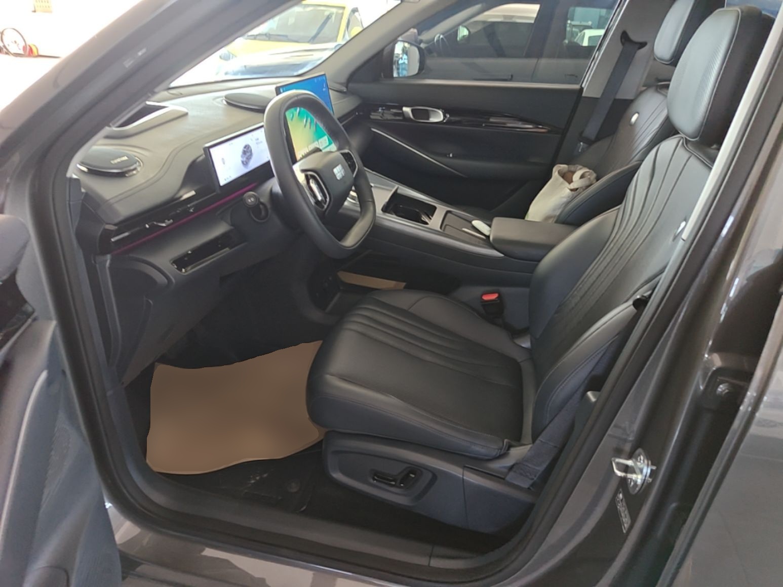 Geely Galaxy E5 2026 Model 610km Exploration+ Edition — снимка 17
