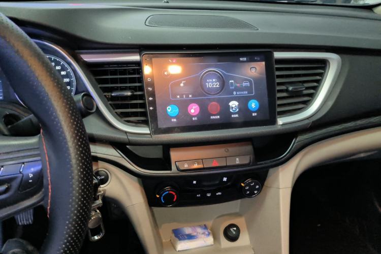 Used Buick GT 2018 15T Manual Entry-Level Version China V Standard Center Console