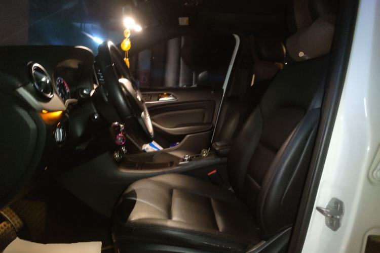 Used Mercedes-Benz B-Class 2012 B 200
