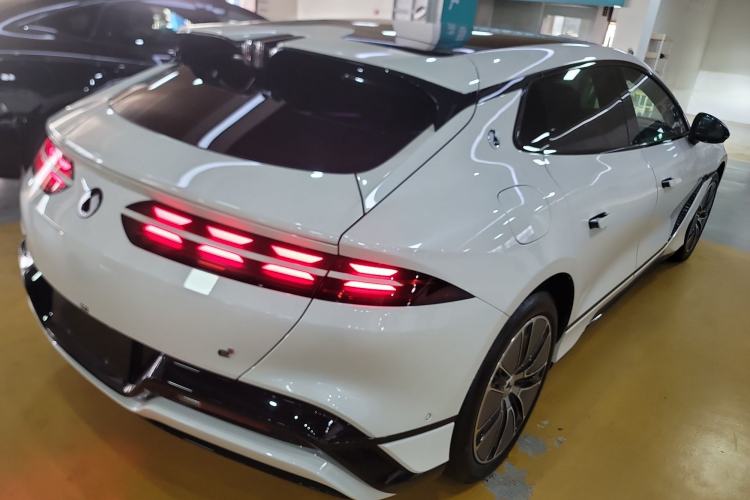 Used Denza Z9GT 2024 1100 Four-Wheel Drive Max Edition
