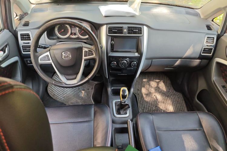 Used Suzuki Liana A6 2014 Hatchback 1.4L Manual Enjoyment Model Center Console