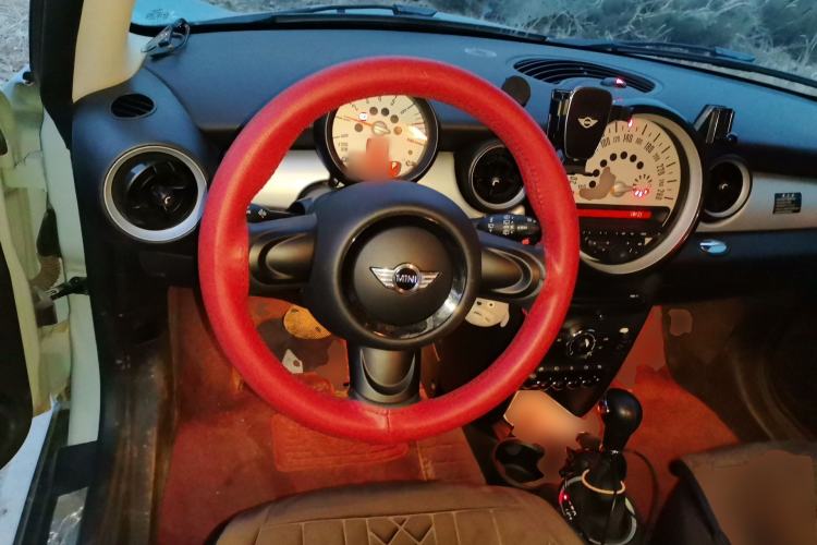 Used MINI 2013 1.6L ONE Limited Edition First Version
