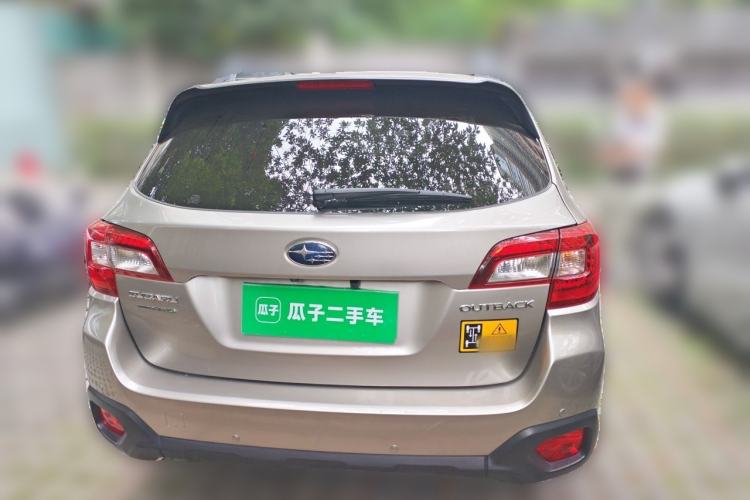 Used Subaru Outback 2017 2.5i Luxury Navigation Edition with EyeSight
