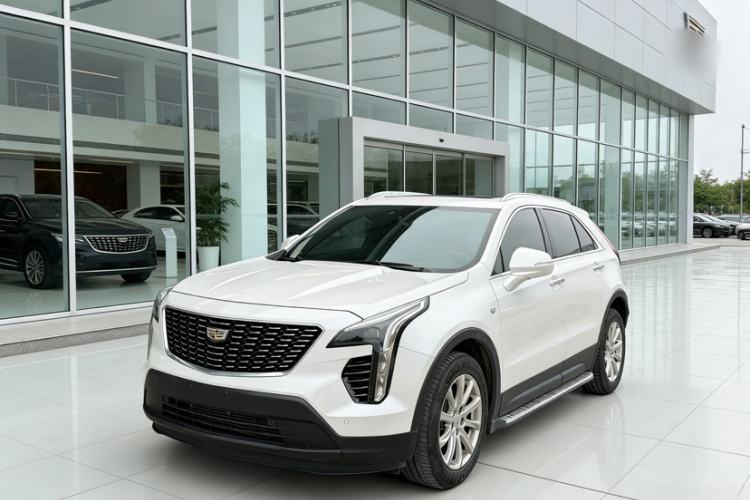 Used Cadillac XT4 2018 28T Two-Wheel Drive Tech Version