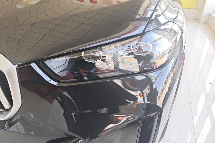 Used BMW X5 2023 xDrive 30Li Luxury M Sport Night Edition Package
