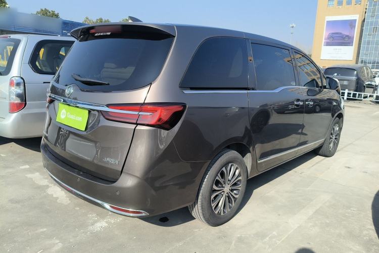 Used Buick GL8 2021 Land Cruiser Executive Class 652T Luxury Model
