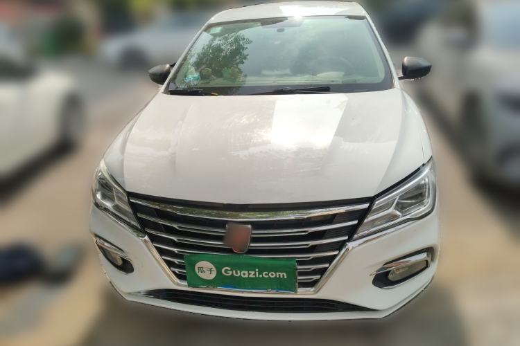 Used Roewe i5 2019 1.5L Manual 4G Connect Luxury Edition
