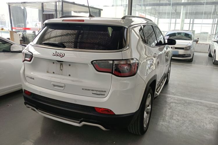 Used Jeep Compass 2017 200T Automatic Family Edition
