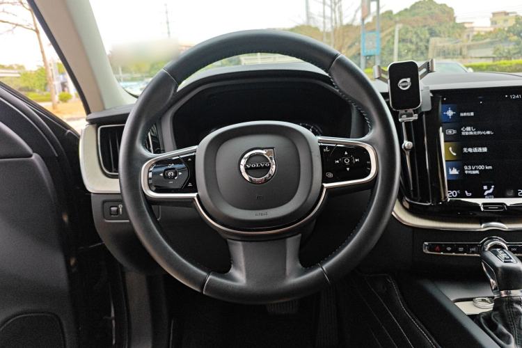 Used Volvo XC60 2021 T5 4x4 Smart Luxury Edition
