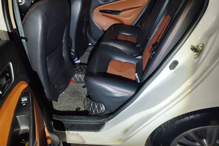 Used Geely Auto Diamond 2016 1.5L Manual Elite Edition
