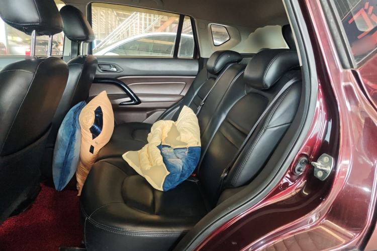 Used GAC Trumpchi GS4 2015 200T G-DCT Comfort Edition
