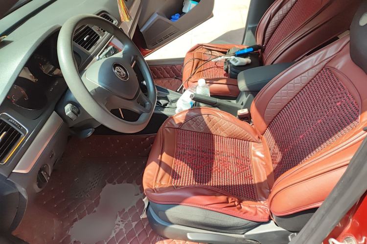 Used Volkswagen Gran Lavida 2015 1.6L Automatic Fashion Edition Left Front Seat