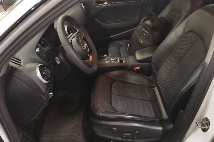 Used Audi A3 2017 Sportback 35 TFSI Fashion Model
