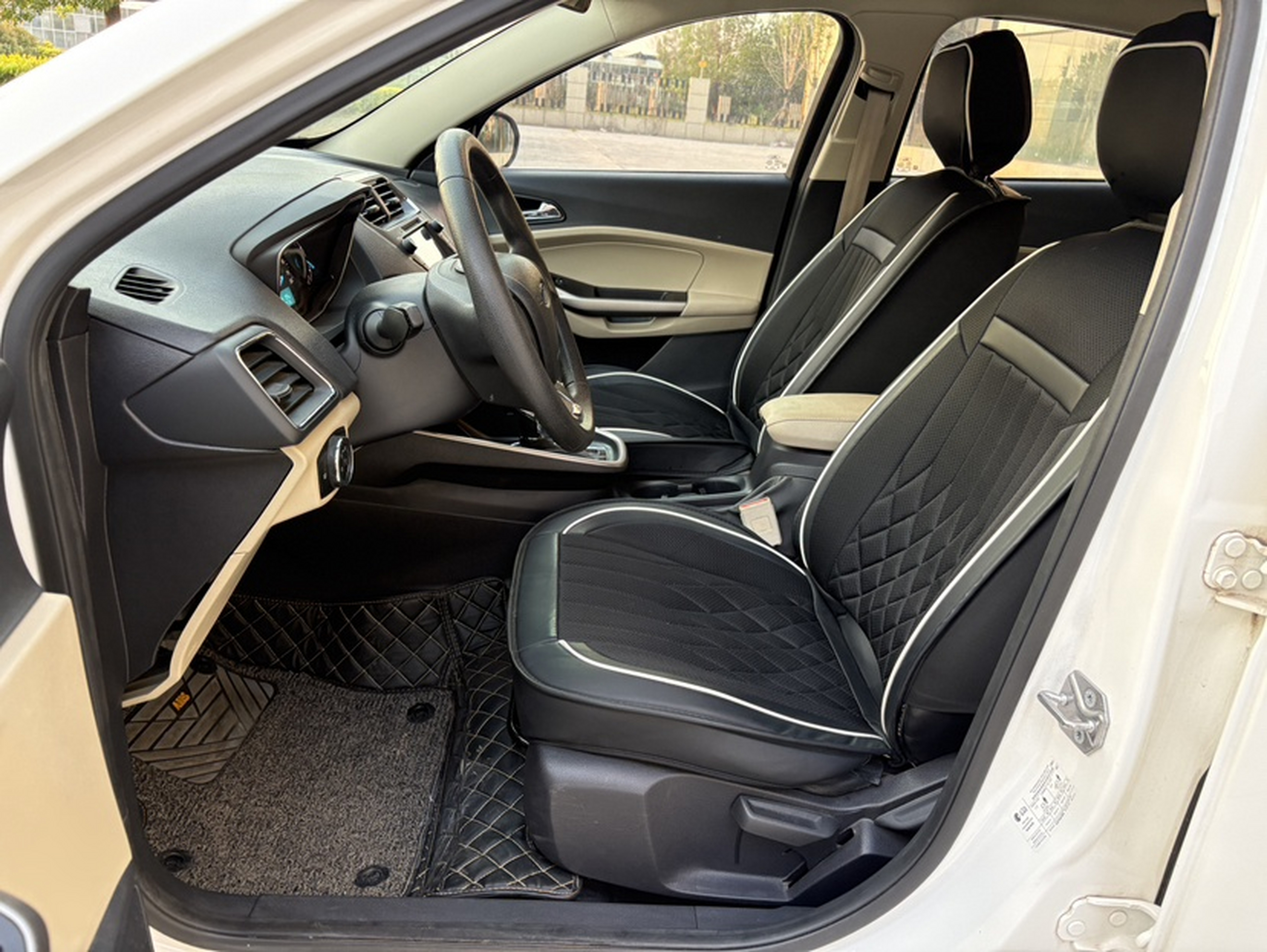 Interior delantero